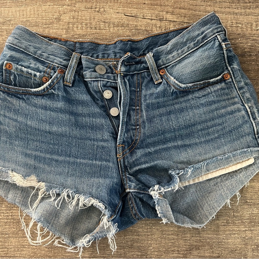 Levi’s Distressed Women's Shorts